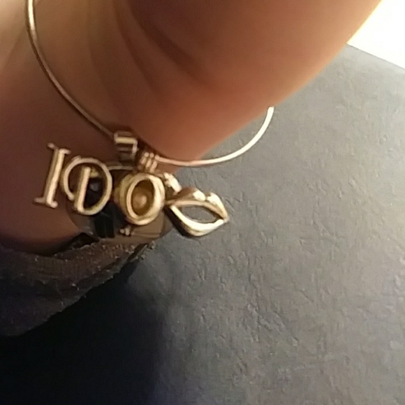 Adjustable Pearl Bangle wedding bride and groom - Picture 8 of 8